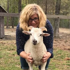 Meet your Posher, Beth